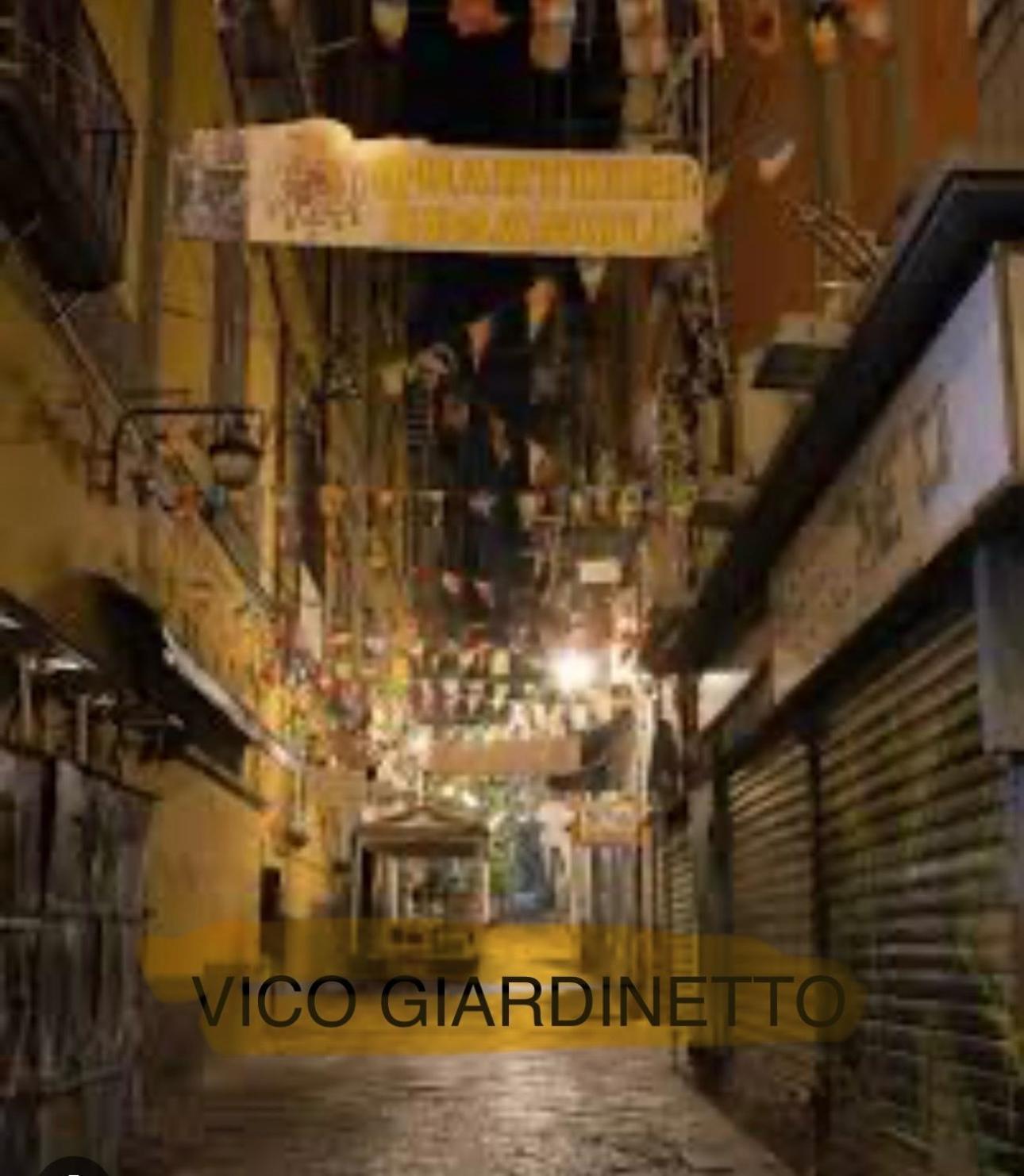 La Casa Di Sarah Aspetta Voi Apartment Naples Luaran gambar