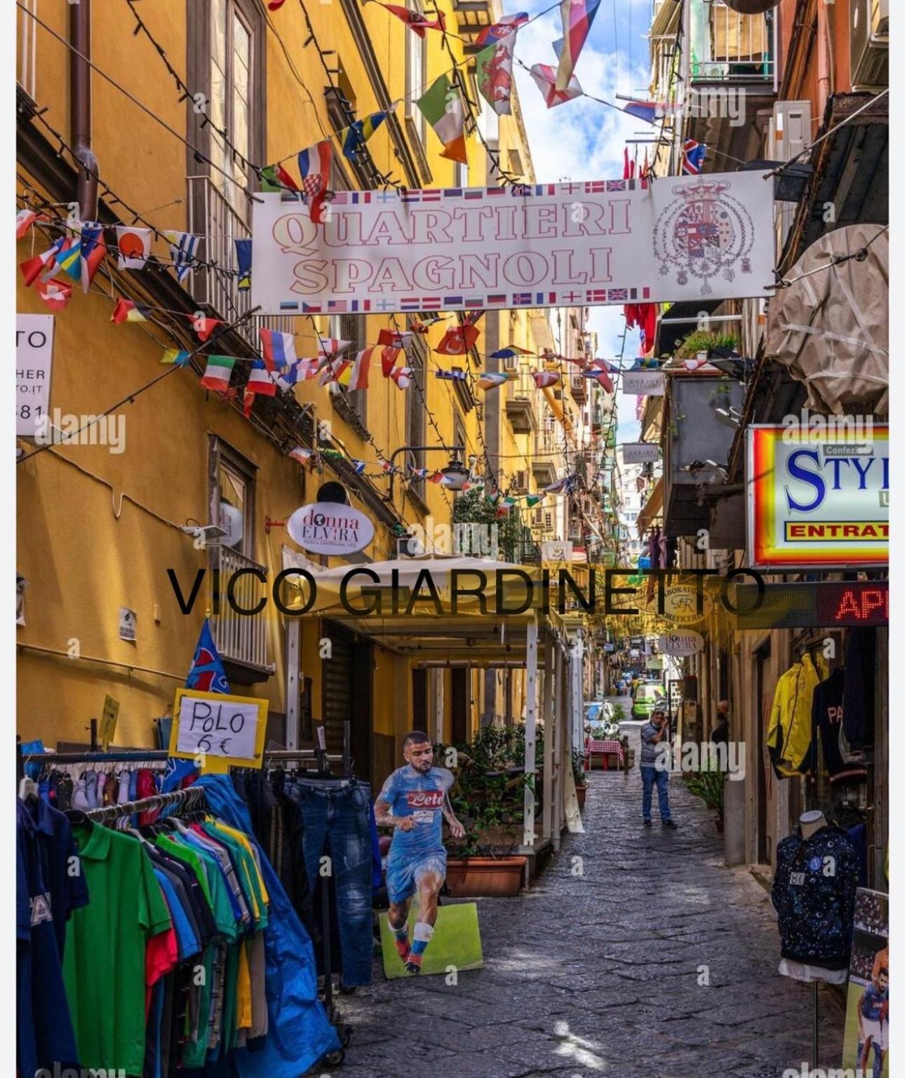 La Casa Di Sarah Aspetta Voi Apartment Naples Luaran gambar