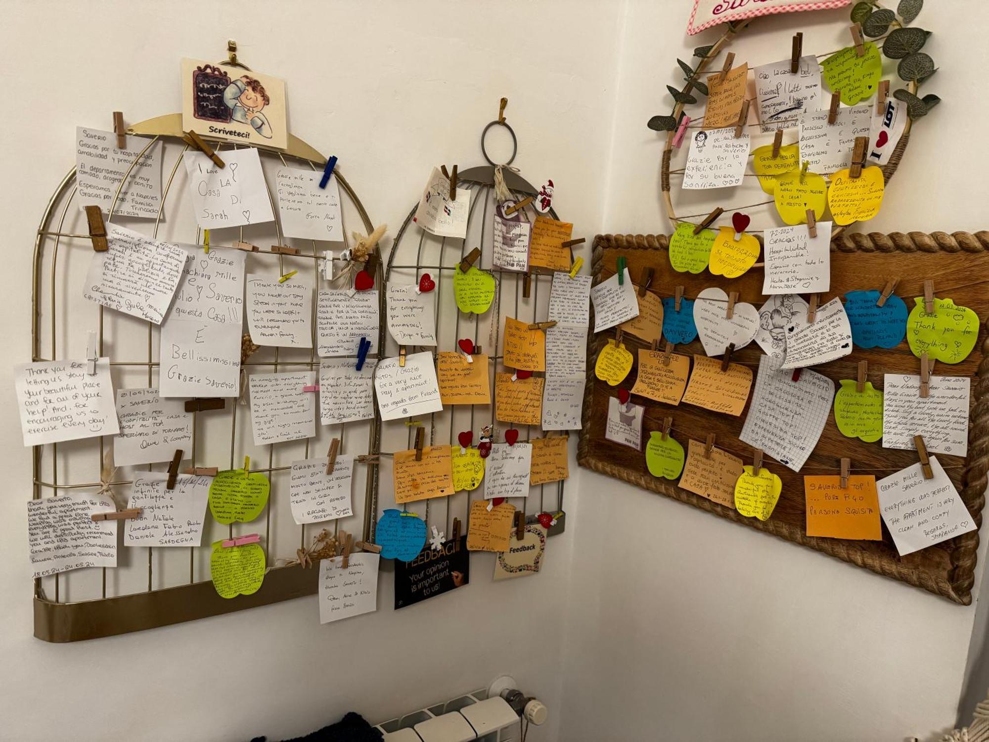 La Casa Di Sarah Aspetta Voi Apartment Naples Luaran gambar