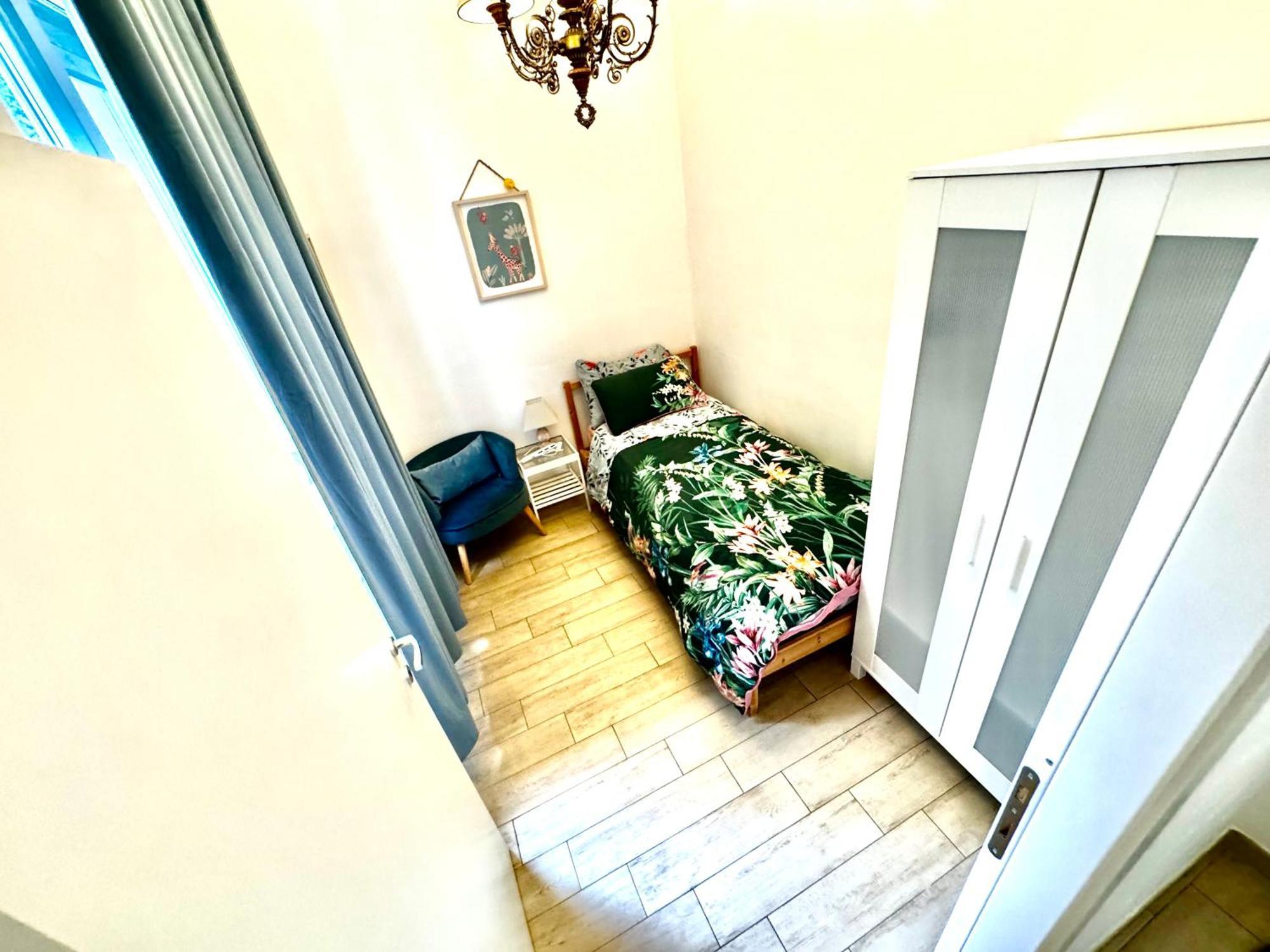 La Casa Di Sarah Aspetta Voi Apartment Naples Luaran gambar